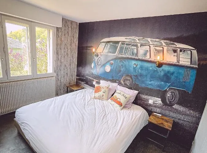 Kombi By Joyca D'hote